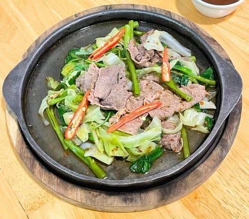 แจ่วฮ้อน - Pork/Beef Jaew Hon