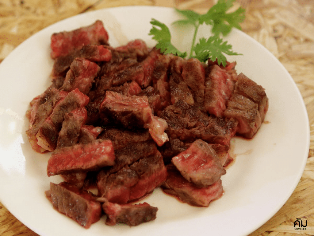 โคขุนโพนยางคำ-Grilled-Pon-Yang-Kham-Beef