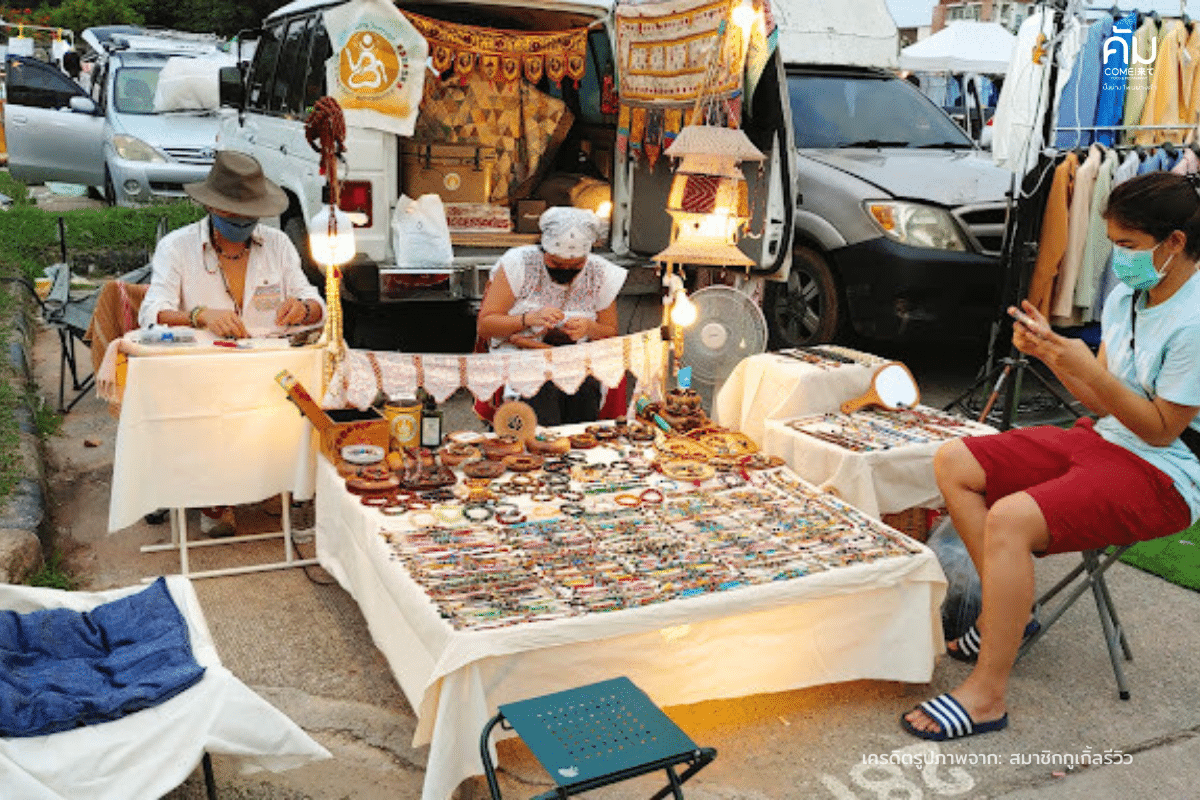 ตลาดเปิดท้าย-kku-flea-market-ร้านเครื่องประดับโบฮีเมียน