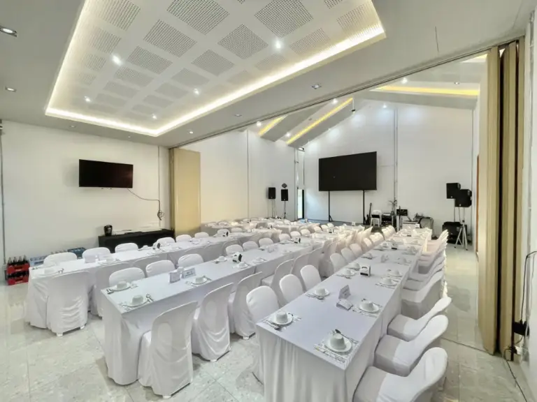 ห้องจัดเลี้ยงงานเกษียณขอนแก่น ร้านคัม
